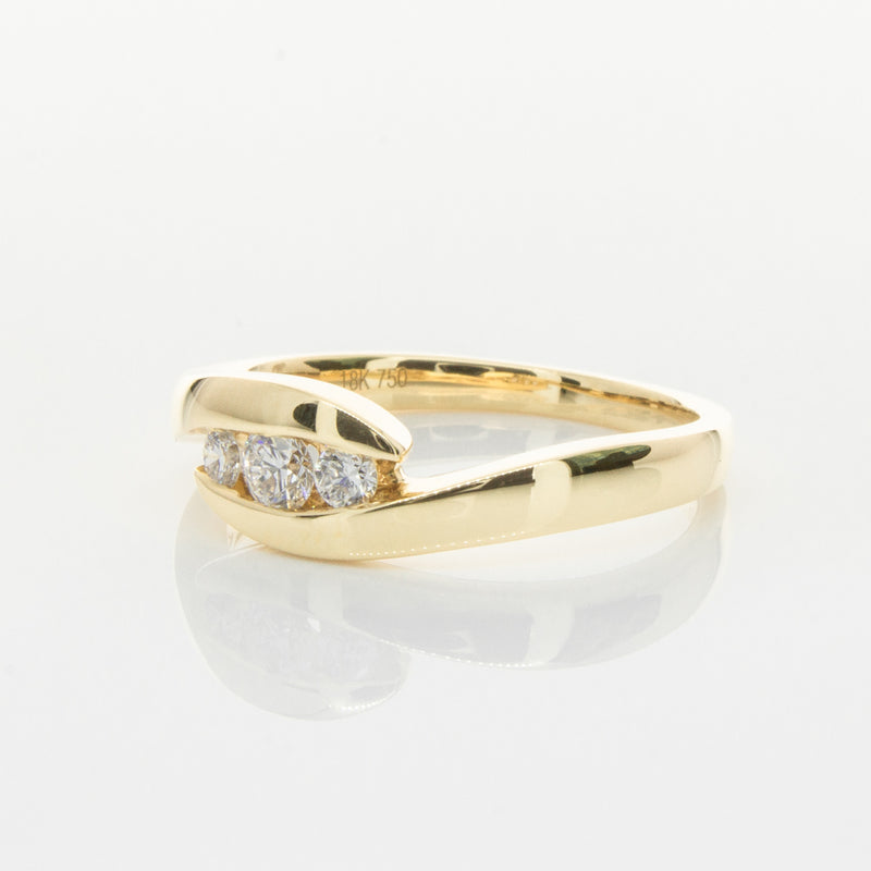 18ct Yellow Gold Diamond Solstice Ring-Ring-Walker & Hall