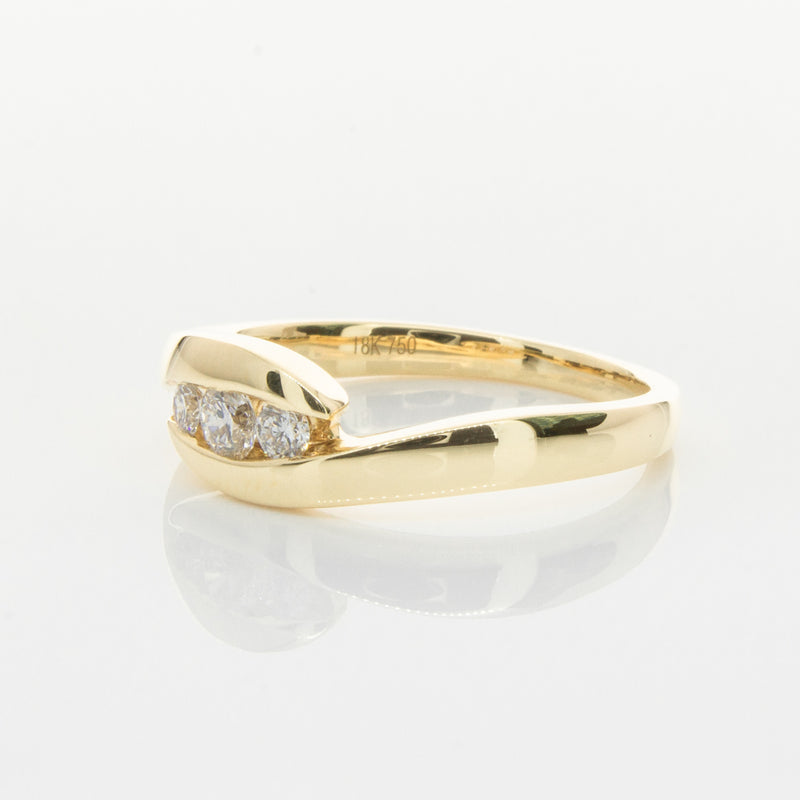 18ct Yellow Gold Diamond Solstice Ring-Ring-Walker & Hall
