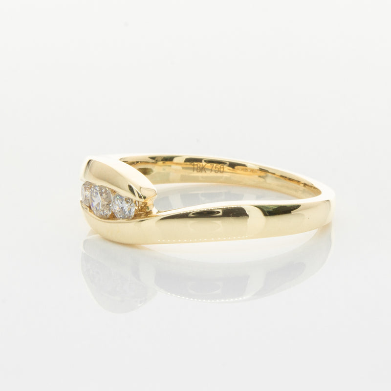 18ct Yellow Gold Diamond Solstice Ring-Ring-Walker & Hall
