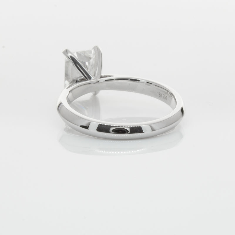 18ct White Gold Radiant Cut Diamond Venetian Ring-Ring-Walker & Hall