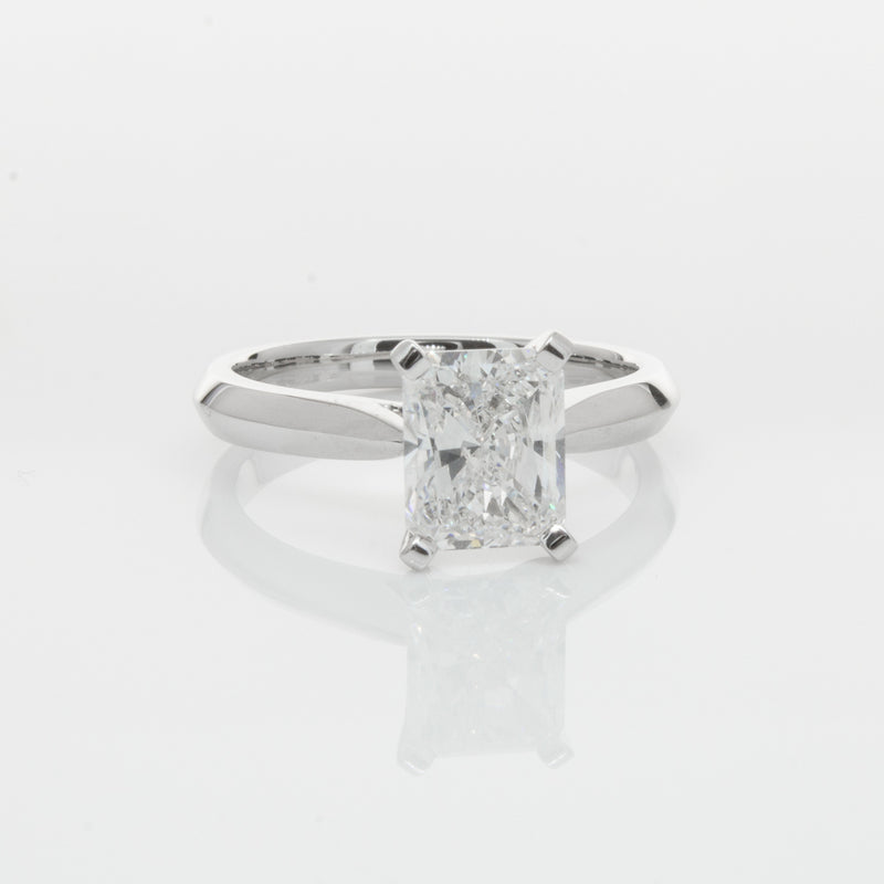 18ct White Gold Radiant Cut Diamond Venetian Ring-Ring-Walker & Hall