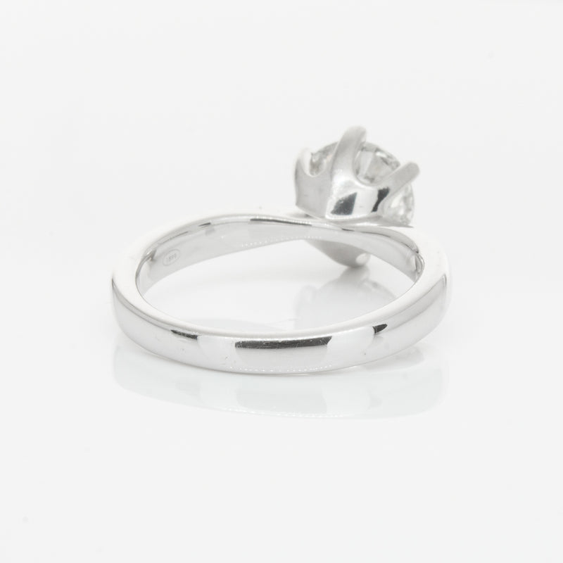 Platinum Diamond Nova Ring-Ring-Walker & Hall