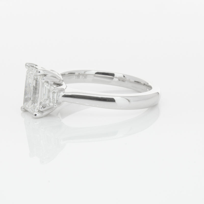 18ct White Gold Diamond Ring-Ring-Walker & Hall