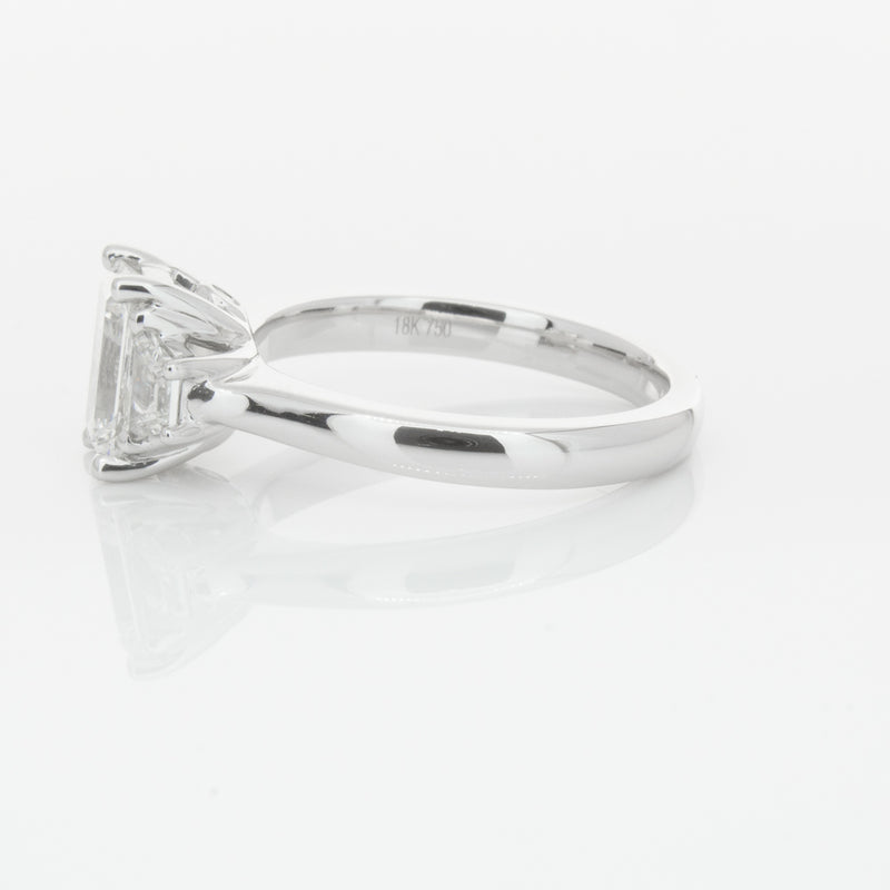 18ct White Gold Diamond Ring-Ring-Walker & Hall
