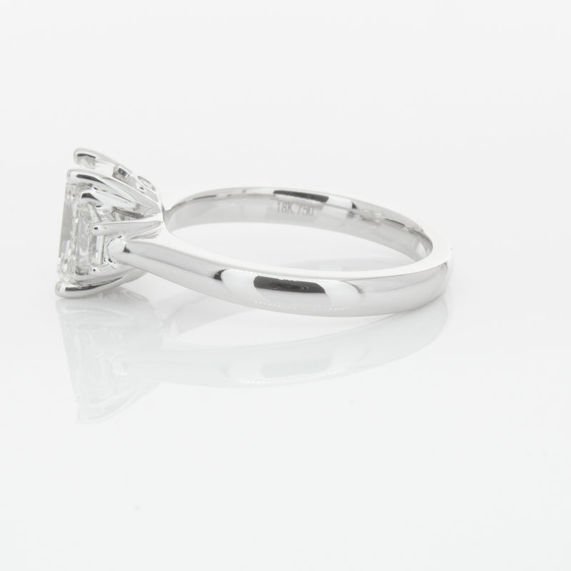 18ct White Gold Diamond Ring-Ring-Walker & Hall
