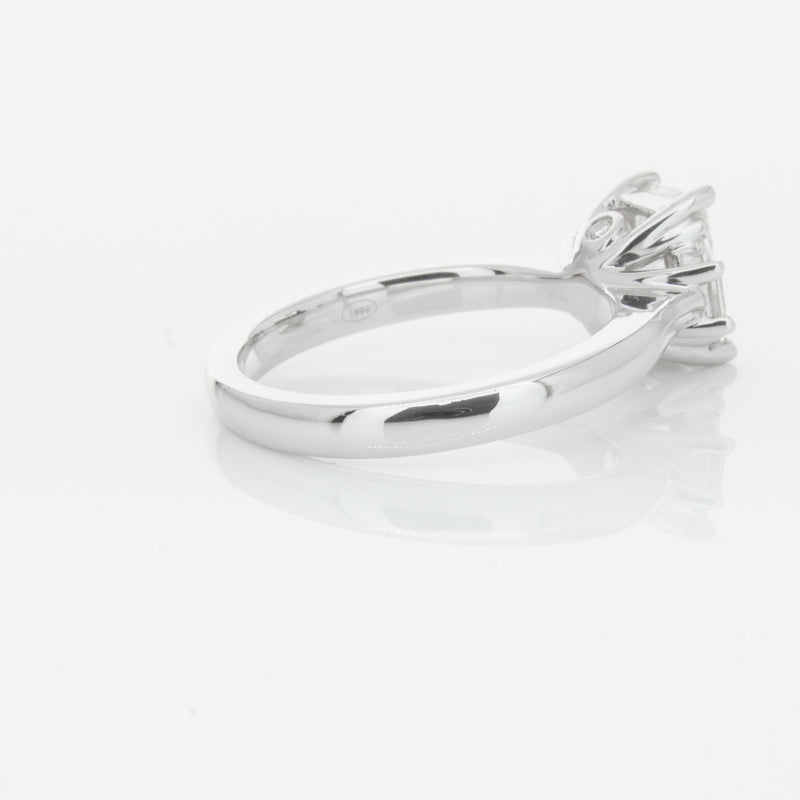 18ct White Gold Diamond Ring-Ring-Walker & Hall