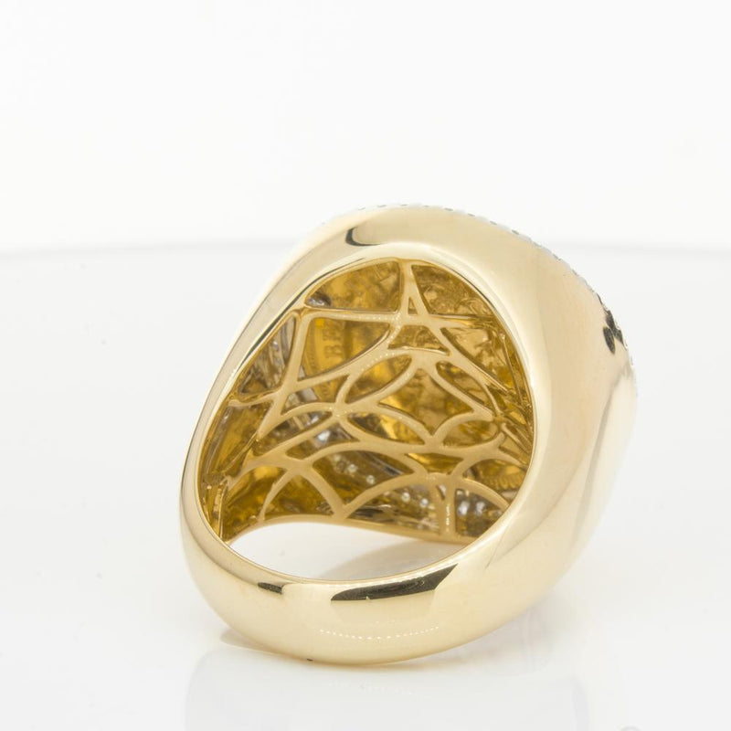 14ct Yellow Gold Diamond Halo Ring with Sovereign-Ring-Walker & Hall