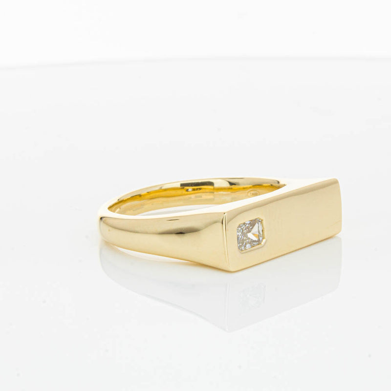 18ct Yellow Gold Diamond Signet Ring-Ring-Walker & Hall