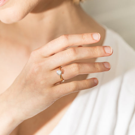 18ct Yellow Gold 1.01ct Diamond Nova Ring-Ring-Walker & Hall