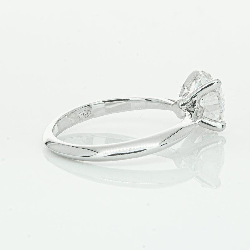 18ct White Gold 1.50ct Oval Cut Diamond Venetian Ring-Ring-Walker & Hall