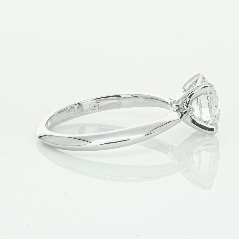 18ct White Gold 1.50ct Oval Cut Diamond Venetian Ring-Ring-Walker & Hall