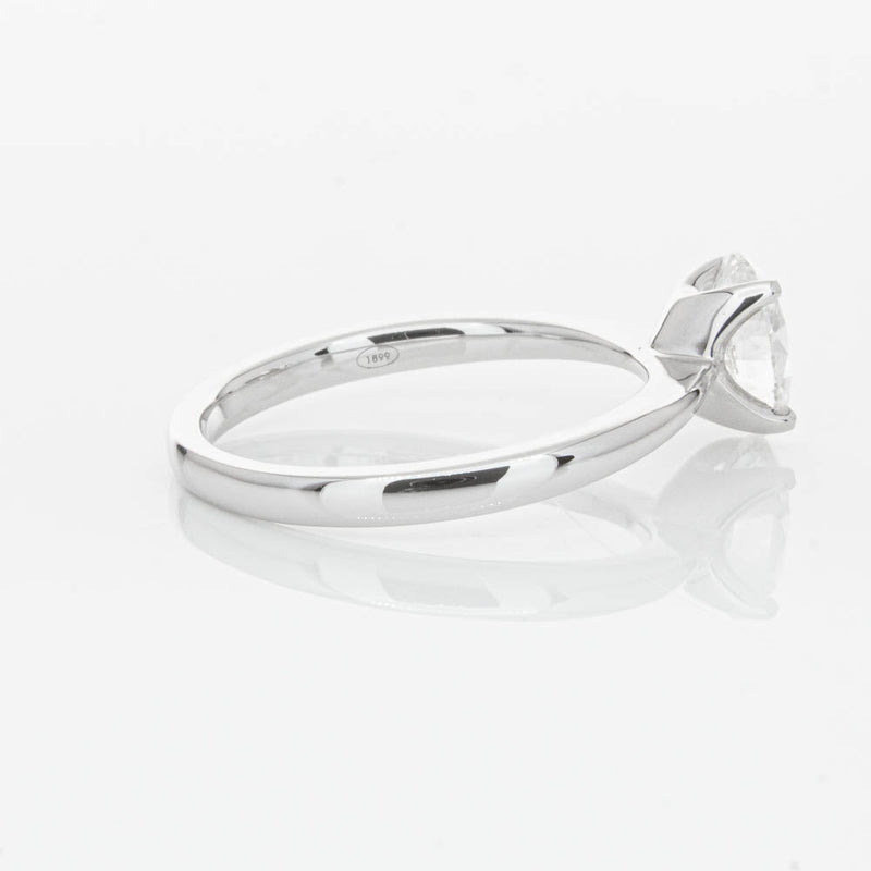 18ct White Gold 1.00ct Oval Cut Diamond Royale Ring-Ring-Walker & Hall