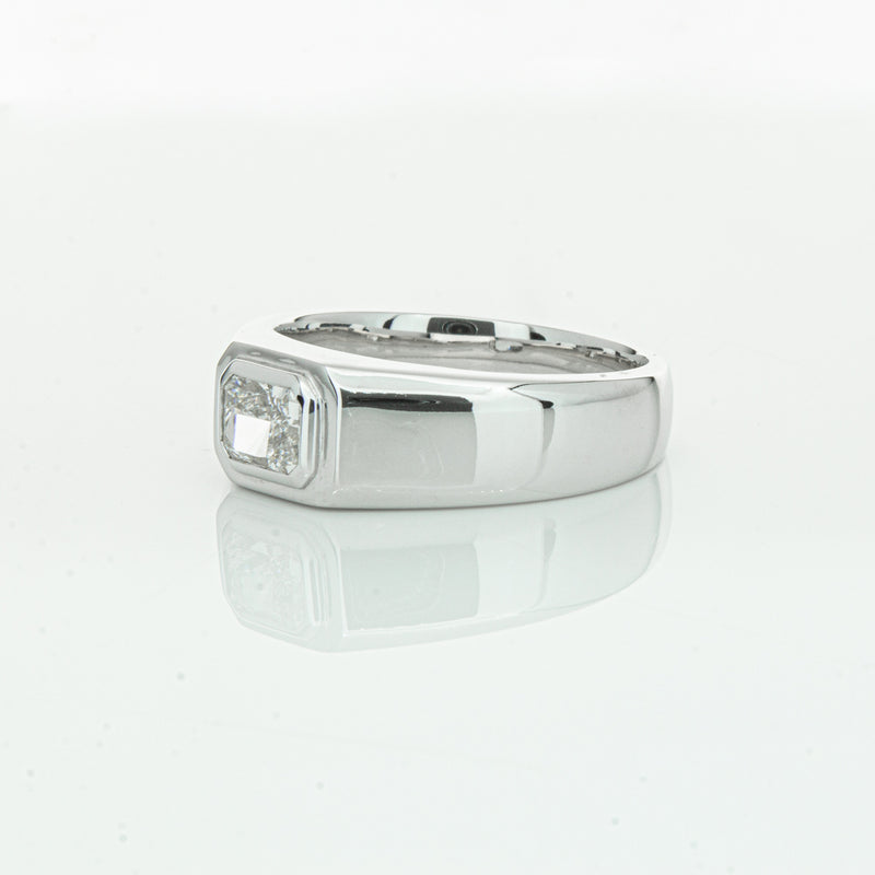 14ct White Gold Diamond Ring-Ring-Walker & Hall