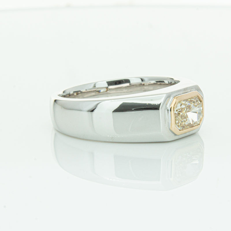 14ct White Gold Diamond Ring-Ring-Walker & Hall
