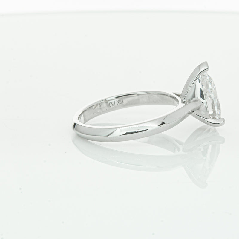 18ct White Gold 2.00ct Pear Cut Diamond Venetian Ring-Ring-Walker & Hall