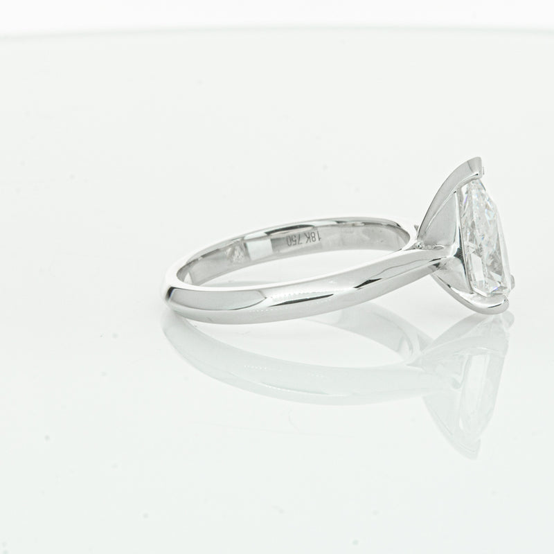 18ct White Gold 2.00ct Pear Cut Diamond Venetian Ring-Ring-Walker & Hall