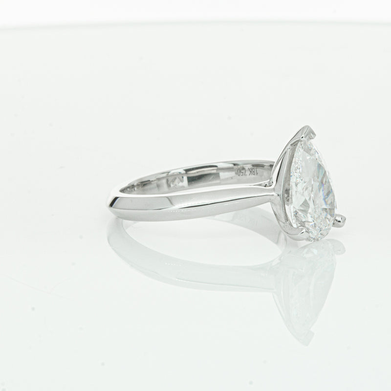 18ct White Gold 2.00ct Pear Cut Diamond Venetian Ring-Ring-Walker & Hall