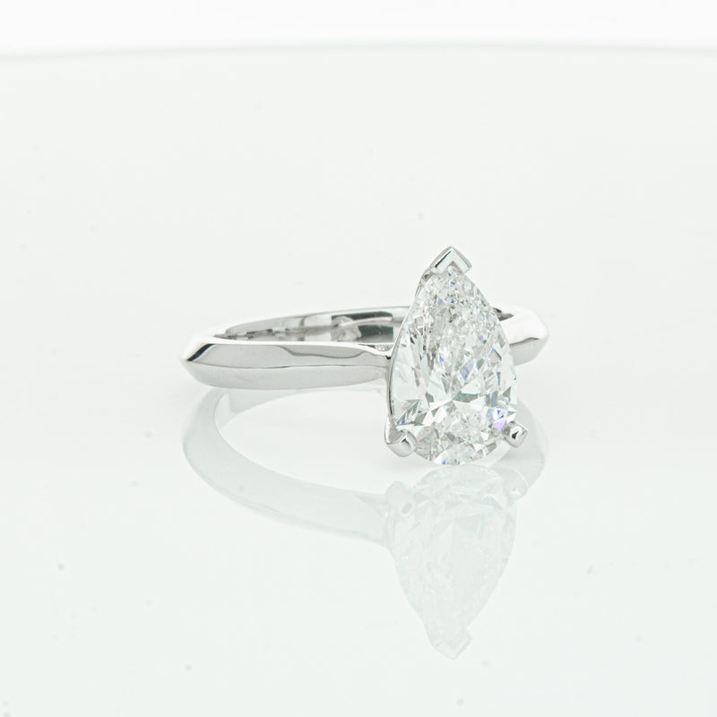 18ct White Gold 2.00ct Pear Cut Diamond Venetian Ring-Ring-Walker & Hall