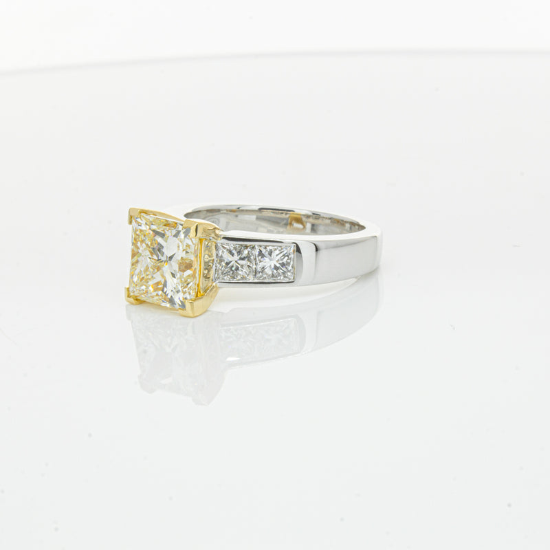 18ct White Gold Yellow Princess Cut Diamond Ring-Ring-Walker & Hall
