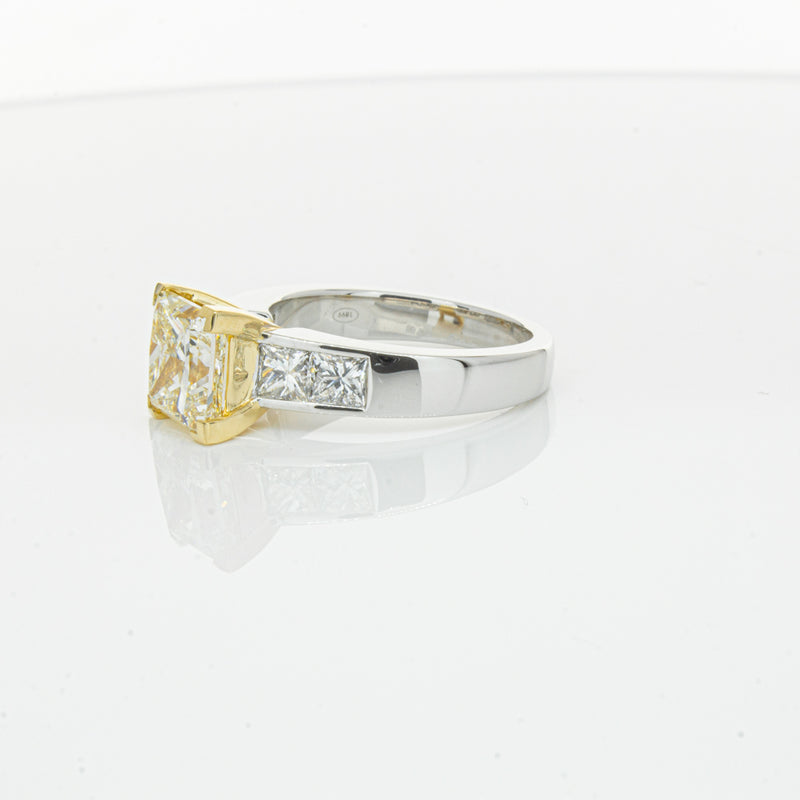 18ct White Gold Yellow Princess Cut Diamond Ring-Ring-Walker & Hall