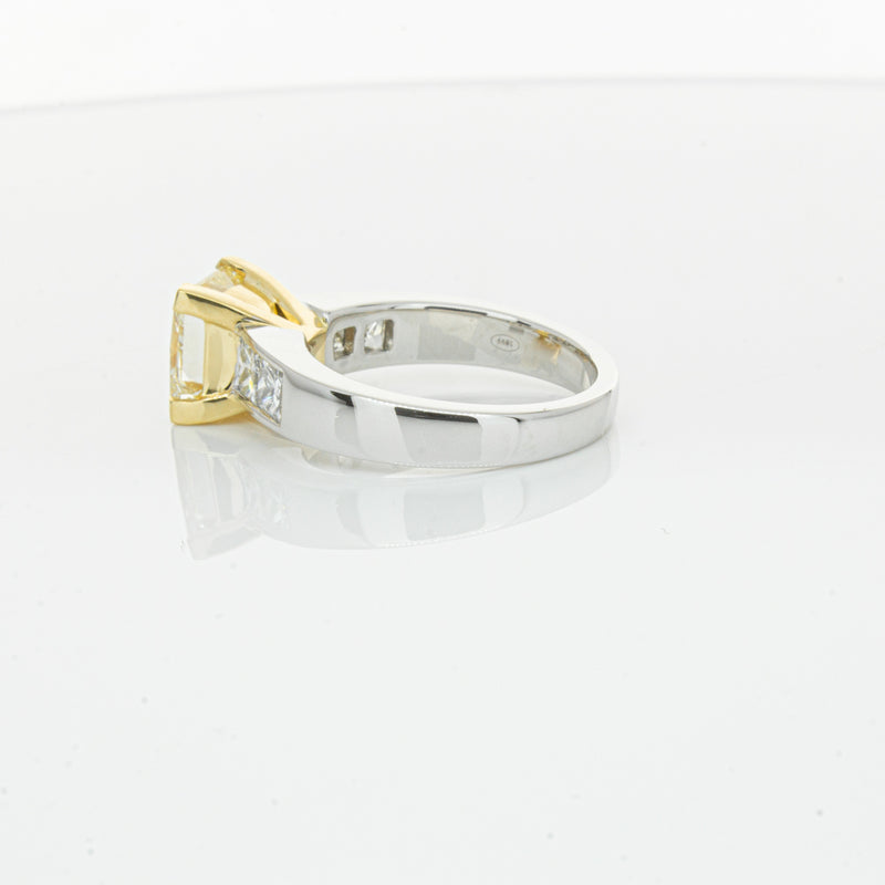 18ct White Gold Yellow Princess Cut Diamond Ring-Ring-Walker & Hall