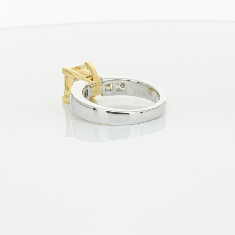 18ct White Gold Yellow Princess Cut Diamond Ring-Ring-Walker & Hall