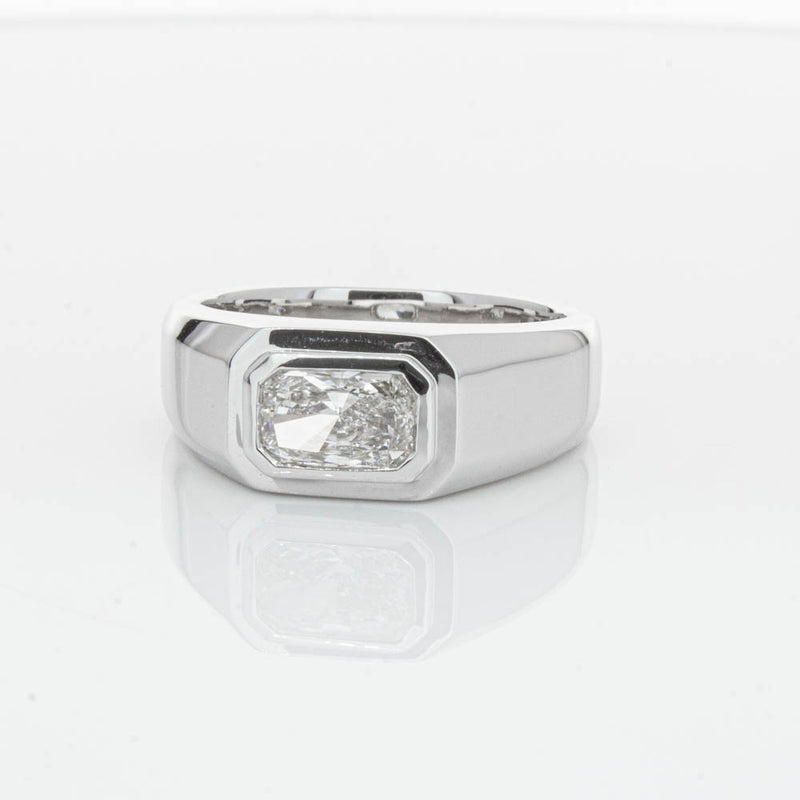 14ct White Gold Radiant Cut Diamond Ring-Ring-Walker & Hall