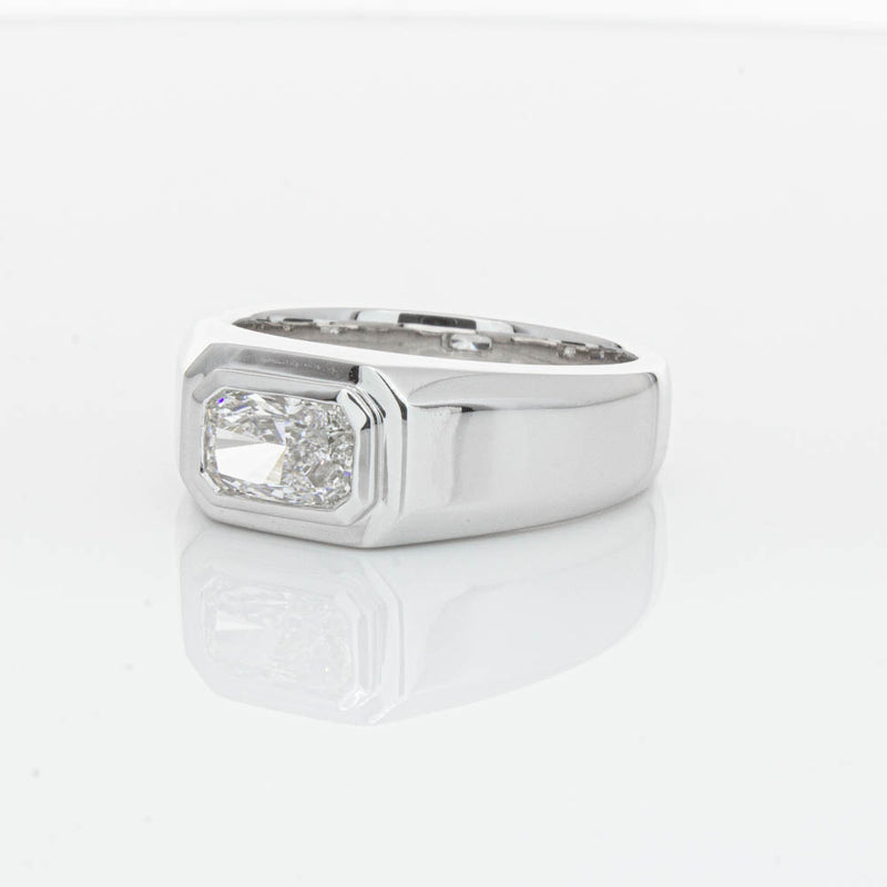 14ct White Gold Radiant Cut Diamond Ring-Ring-Walker & Hall