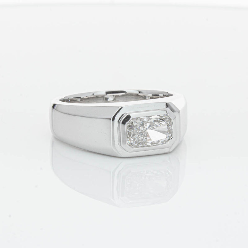 14ct White Gold Radiant Cut Diamond Ring-Ring-Walker & Hall