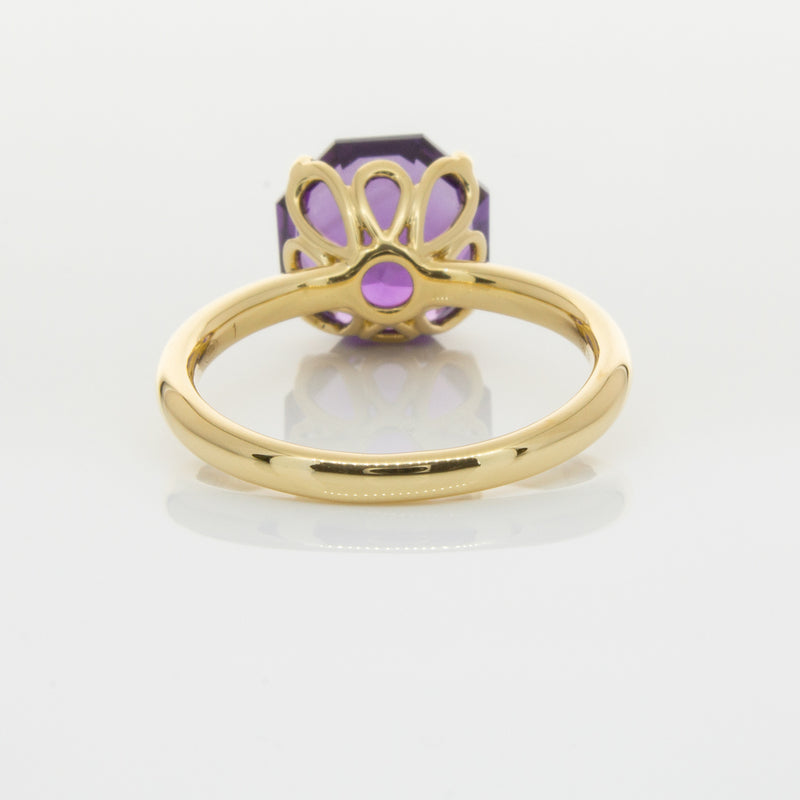 18ct Yellow Gold Amethyst Octavia Ring-Ring-Walker & Hall