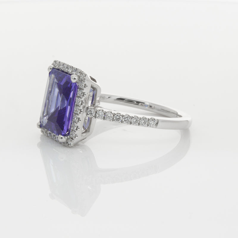 18ct White Gold Tanzanite & Diamond Ring-Ring-Walker & Hall