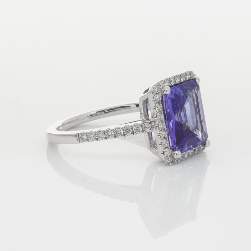 18ct White Gold Tanzanite & Diamond Ring-Ring-Walker & Hall