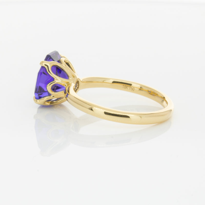 18ct Yellow Gold Tanzanite Octavia Ring-Ring-Walker & Hall