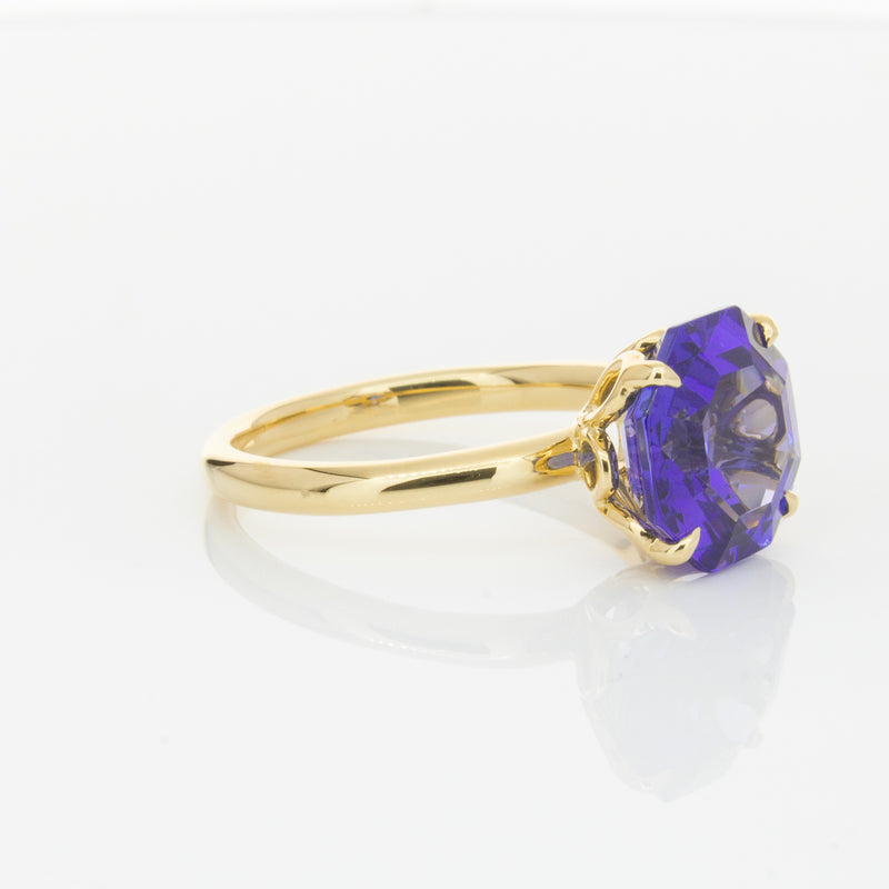 18ct Yellow Gold Tanzanite Octavia Ring-Ring-Walker & Hall
