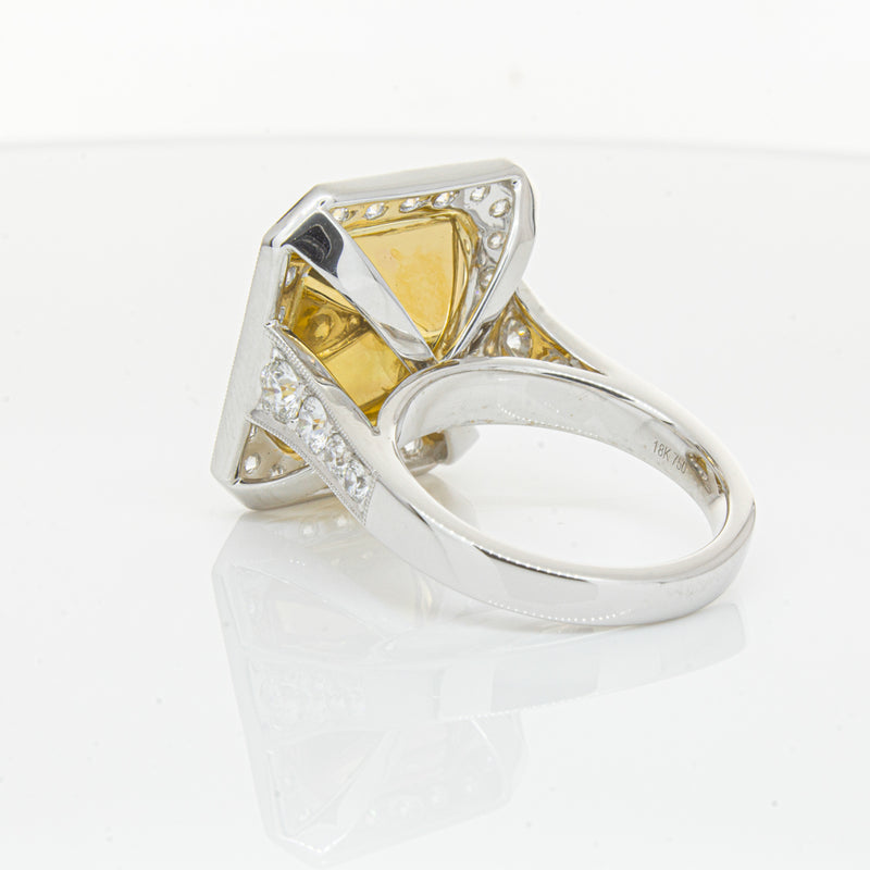 18ct White Gold Tanzanite & Diamond Ring-Ring-Walker & Hall