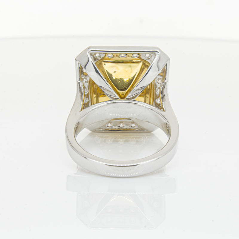 18ct White Gold Tanzanite & Diamond Ring-Ring-Walker & Hall