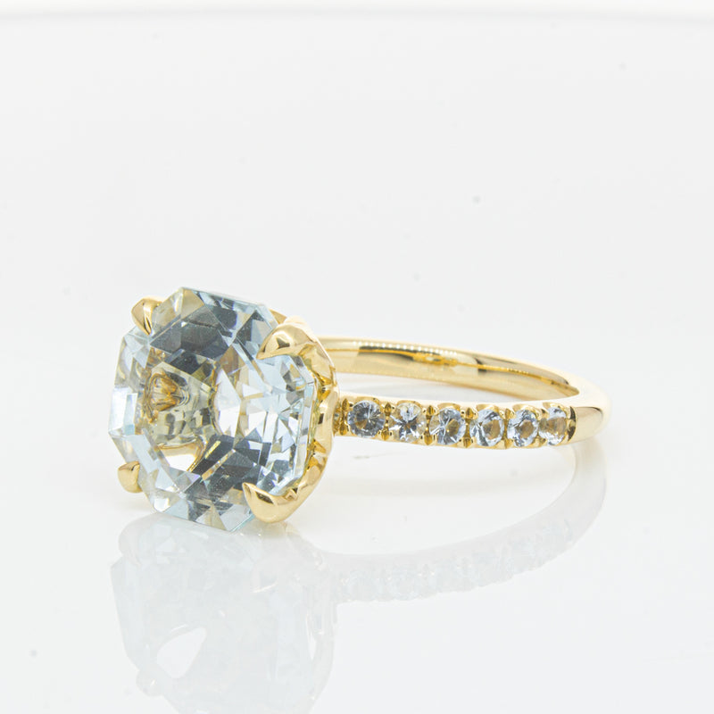 18ct Yellow Gold Aquamarine Octavus Ring-Ring-Walker & Hall