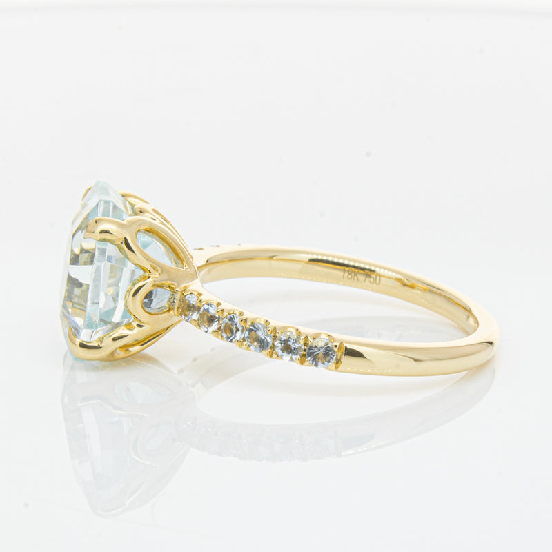 18ct Yellow Gold Aquamarine Octavus Ring-Ring-Walker & Hall