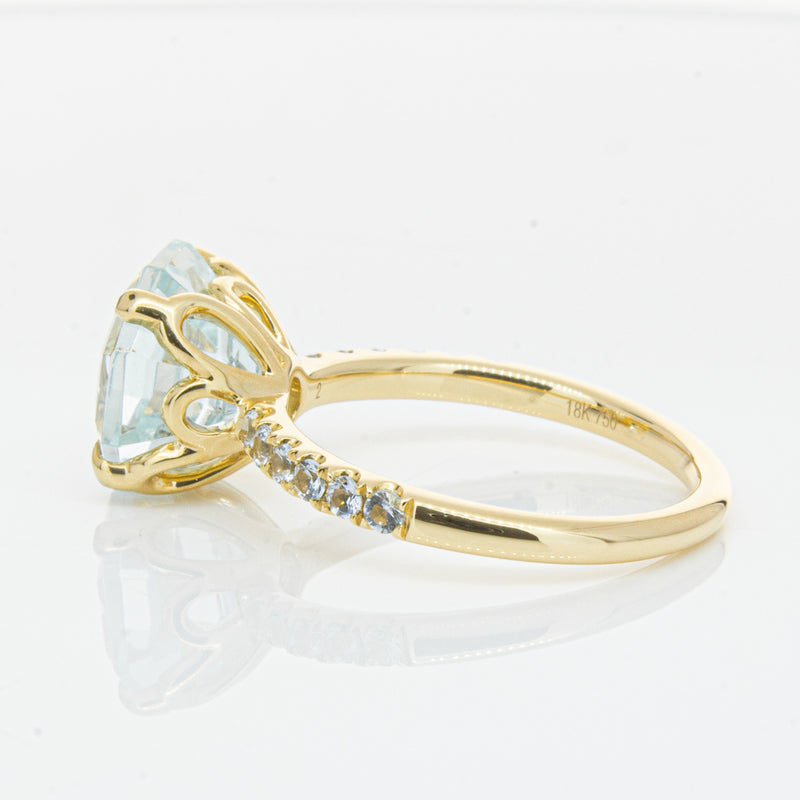 18ct Yellow Gold Aquamarine Octavus Ring-Ring-Walker & Hall