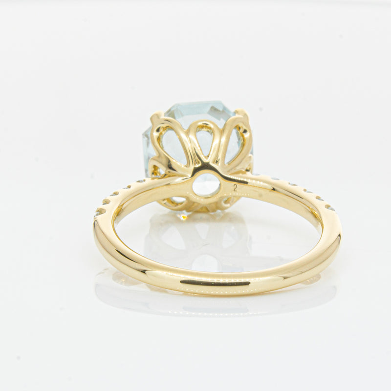 18ct Yellow Gold Aquamarine Octavus Ring-Ring-Walker & Hall