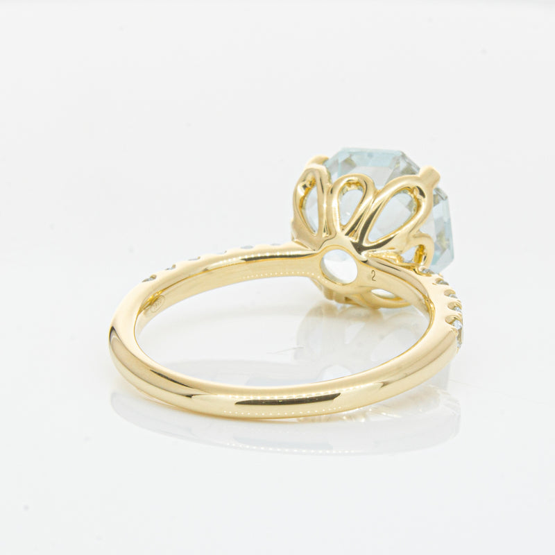 18ct Yellow Gold Aquamarine Octavus Ring-Ring-Walker & Hall
