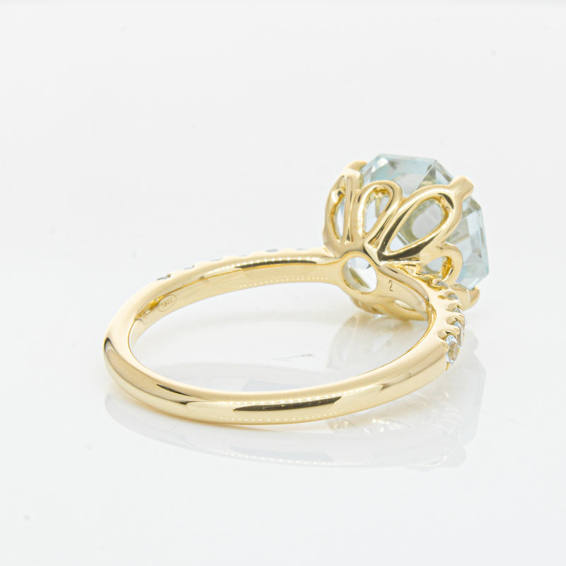 18ct Yellow Gold Aquamarine Octavus Ring-Ring-Walker & Hall