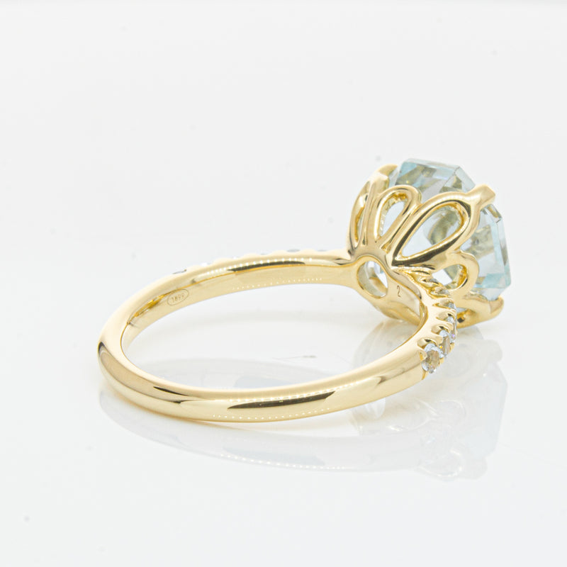 18ct Yellow Gold Aquamarine Octavus Ring-Ring-Walker & Hall
