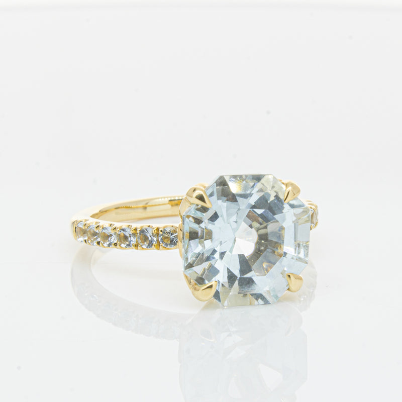 18ct Yellow Gold Aquamarine Octavus Ring-Ring-Walker & Hall
