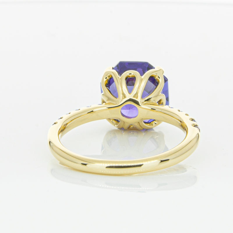 18ct Yellow Gold Tanzanite Octavus Ring-Ring-Walker & Hall