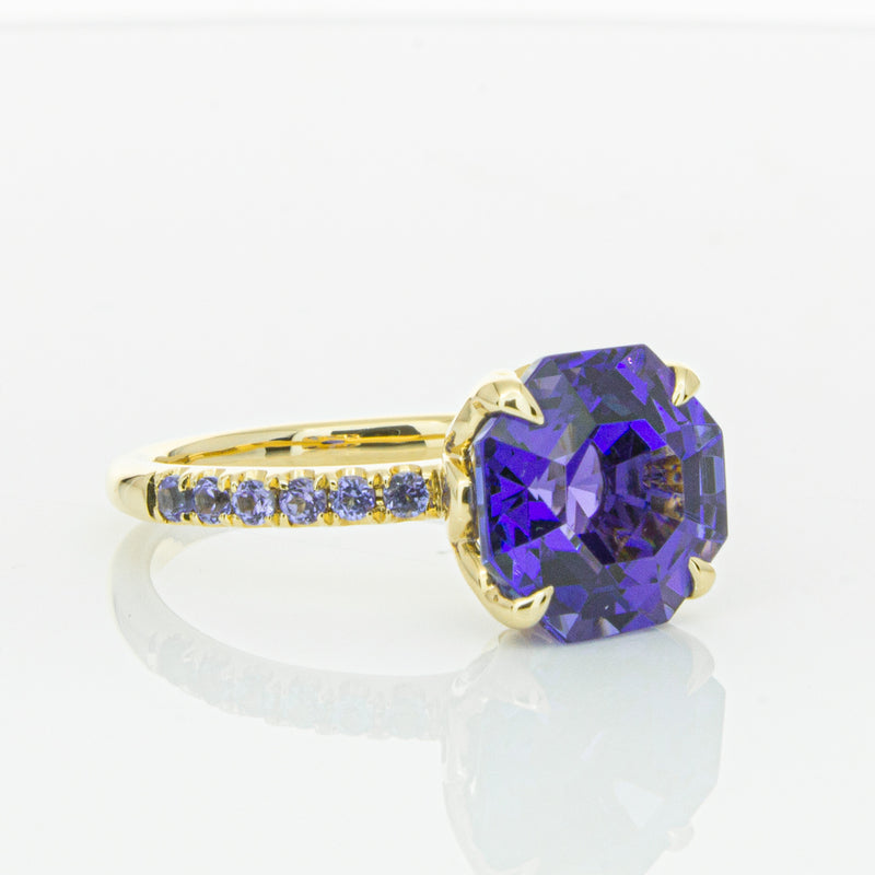 18ct Yellow Gold Tanzanite Octavus Ring-Ring-Walker & Hall