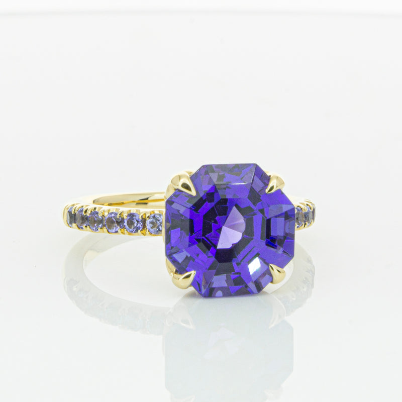 18ct Yellow Gold Tanzanite Octavus Ring-Ring-Walker & Hall