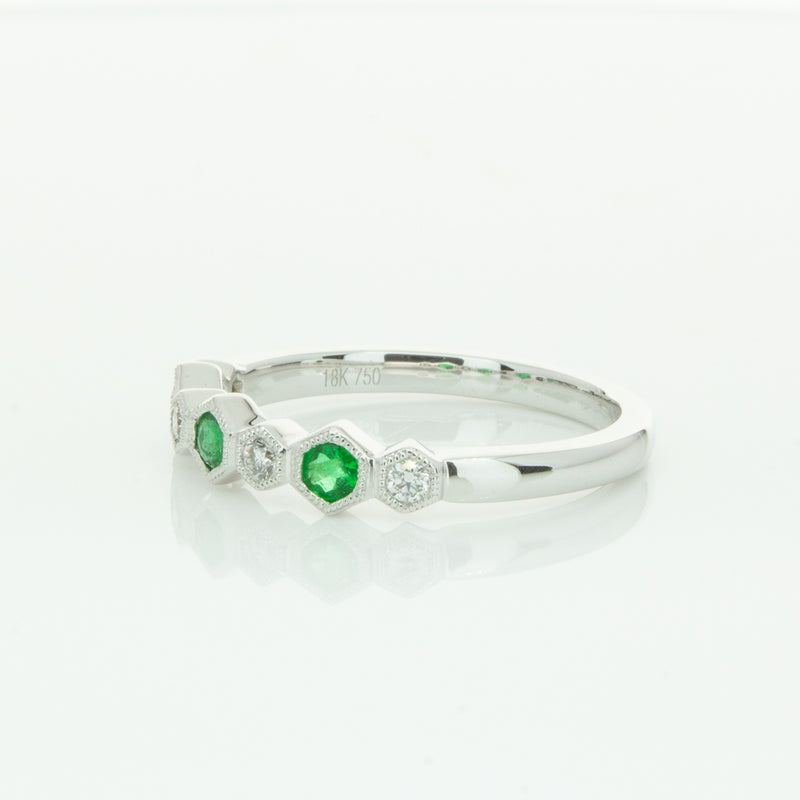 18ct White Gold Emerald & Diamond Deco Band-Ring-Walker & Hall