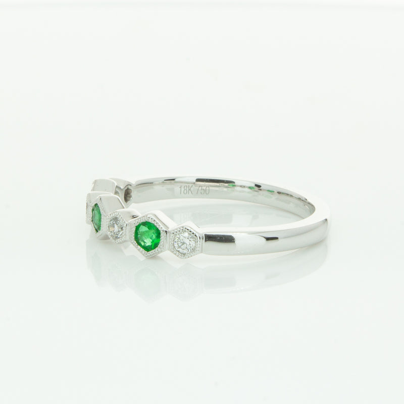 18ct White Gold Emerald & Diamond Deco Band-Ring-Walker & Hall