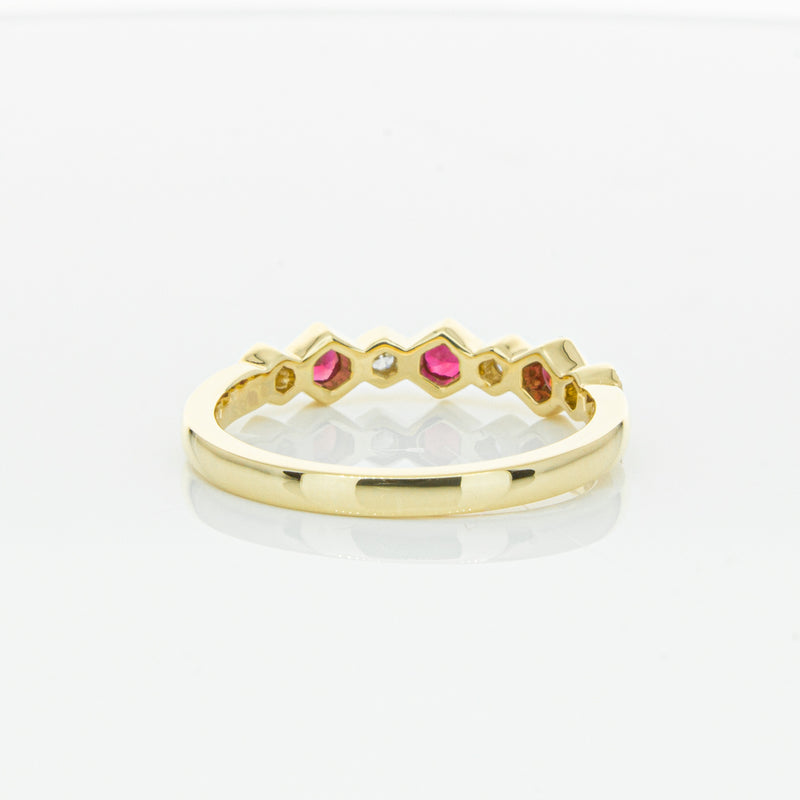18ct Yellow Gold Ruby & Diamond Deco Band-Ring-Walker & Hall